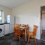 13 Victoria Road Apartment