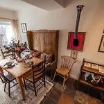 Glenroy Arts Gallery Meets Living Space