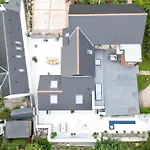 Hotel Feel Celebrity Style - 6 Parking Spaces - Pet Friendly - Very Private