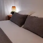 Cosy - Stylish - Close To Centre