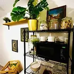 Cosy - Stylish - Close To Centre