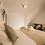 Plenty Of Parking Available; 3 Bedroom Apartment By Property Promise