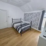 No Frills & Nothing Fancy 1 Bed Studio City Centre