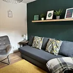 No31 Apartment Cardiff