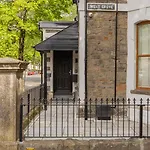 Cohost Partners | Close To City Centre | One Br!