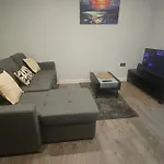 Nariken Apartments, Cardiff City Center