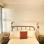 Thompson Apartments By Switchback Stays