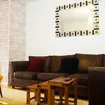 5 Bedroom House Near Cardiff City.