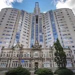 267 Stylish 2 Bed Apartment City Centre Free Parking