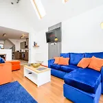 Llandaff Lofts By Ty Sa - 2 Bed With Terrace - Wifi