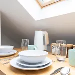 Bay City Studio Apartments