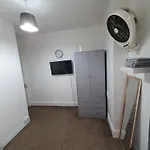 Private Room In Cardiff