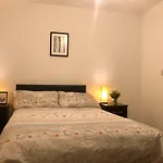 Smart Central Apartment, 5 Mins From Centre