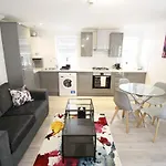 Willow Serviced Apartments - 39