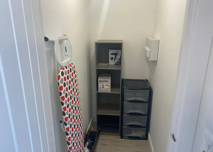 Stylish Pontcanna Flat Near City Centre