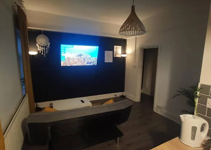 Beautiful 1 Bedroom Apartment