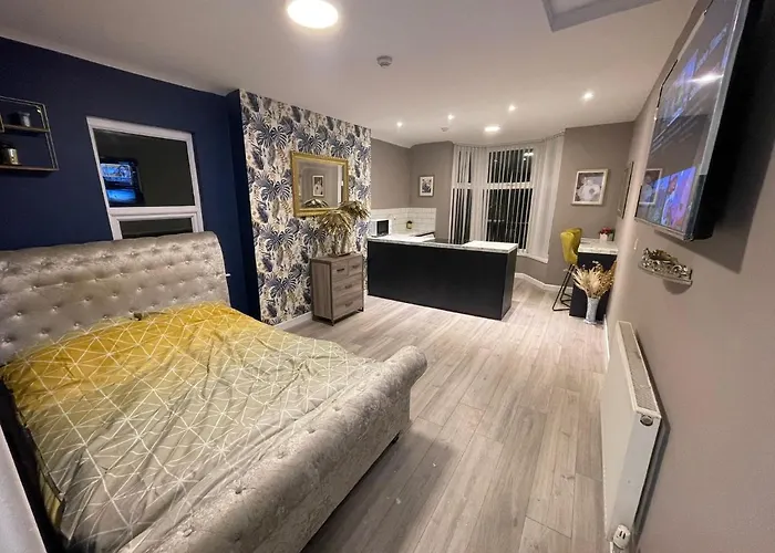 Selection Of Stylish Apartments Within Walking Distance Of Cardiff City Centre