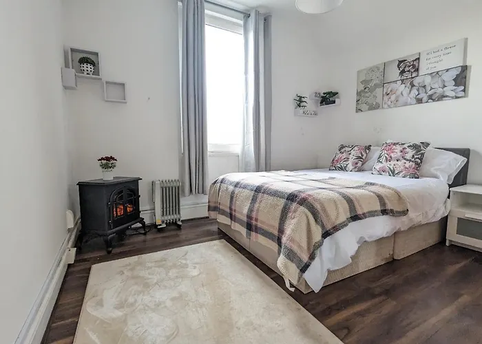 Whitchurch 1 Bedroom Apartment