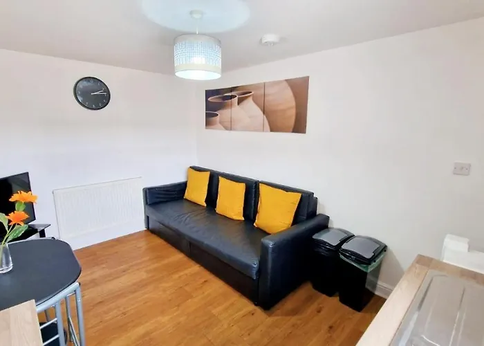 Jpl Apartment