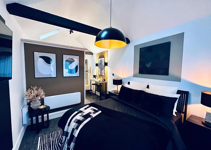 Luxury Self-Contained Suite.