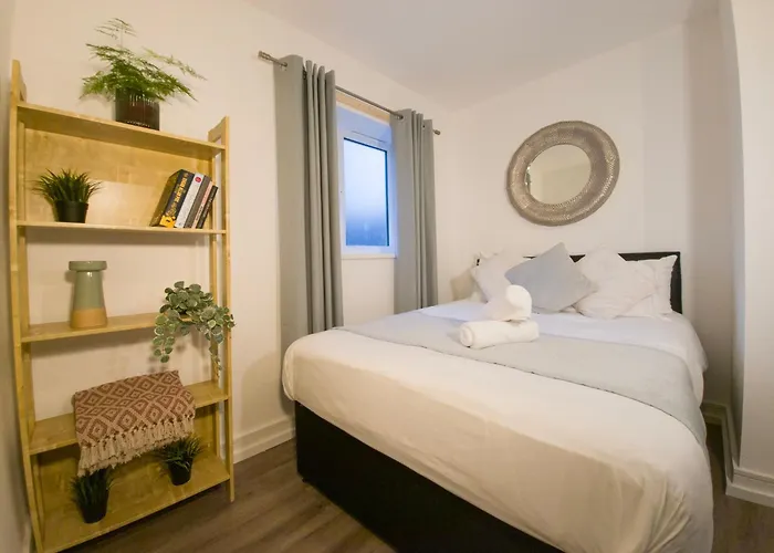 Plenty Of Parking Available; 3 Bedroom Apartment By Property Promise