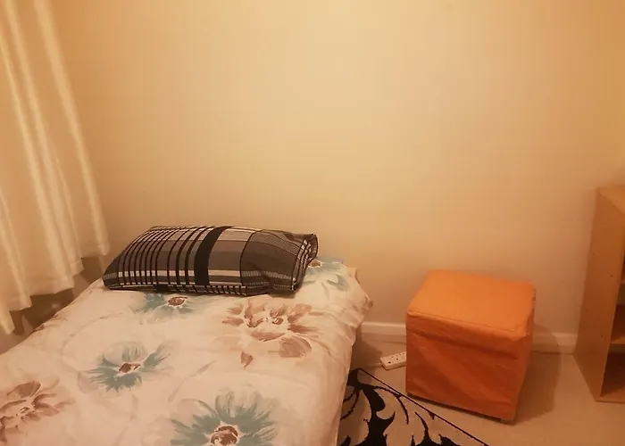 Cozy Private Room In Nice Area Of Cardiff
