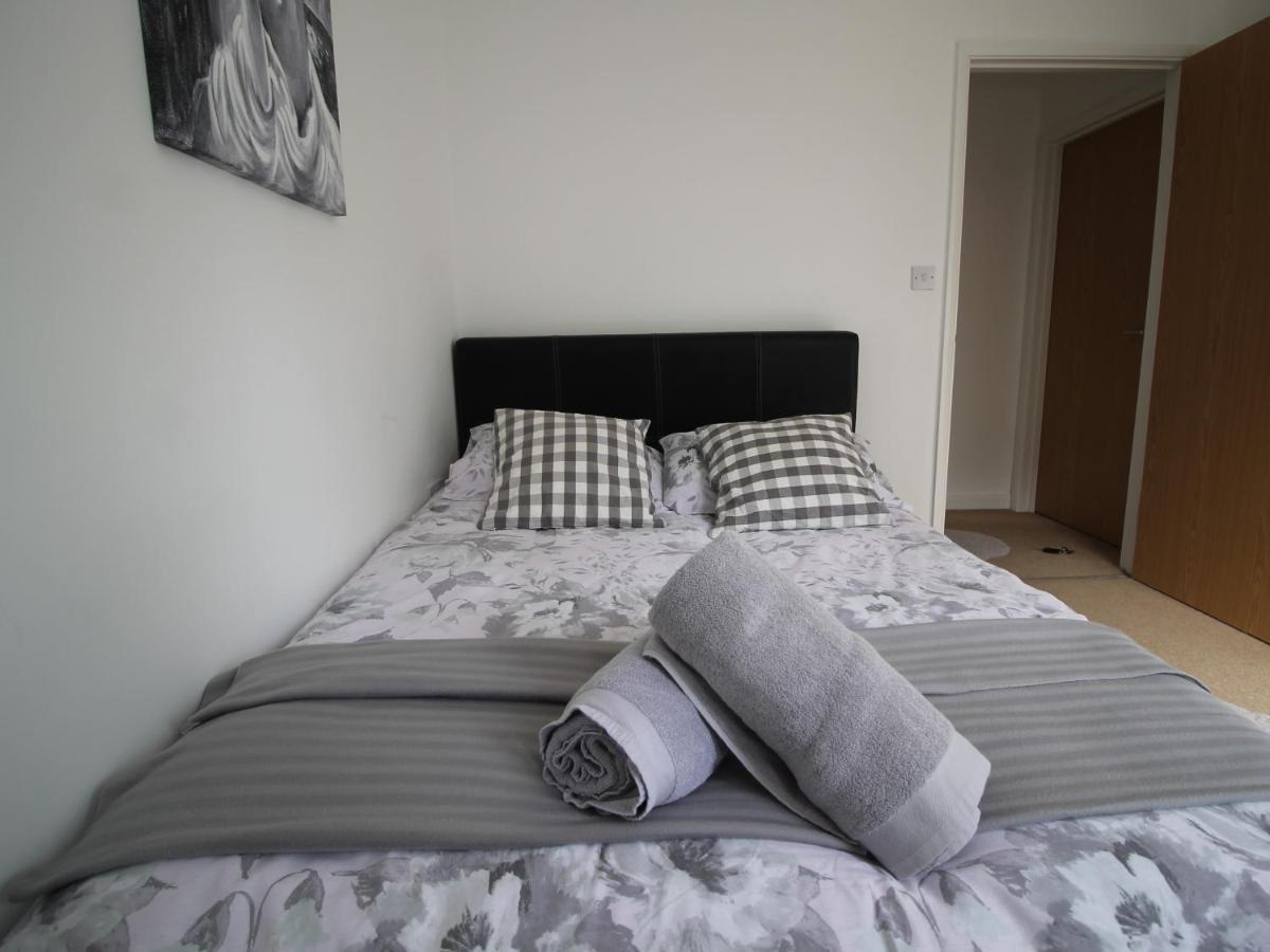 Radyr Place By Holiday Homes