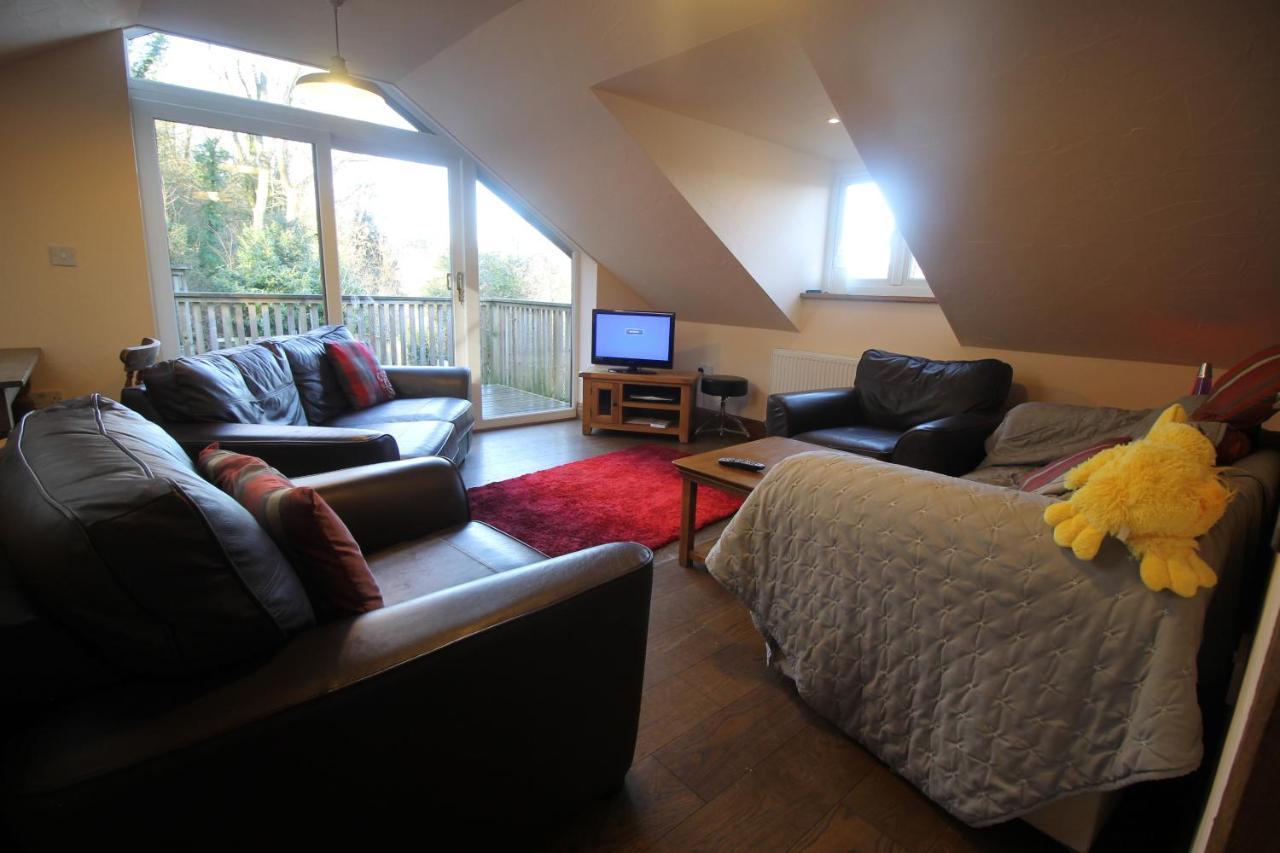 Violet 3 Bedroom By Holiday Homes