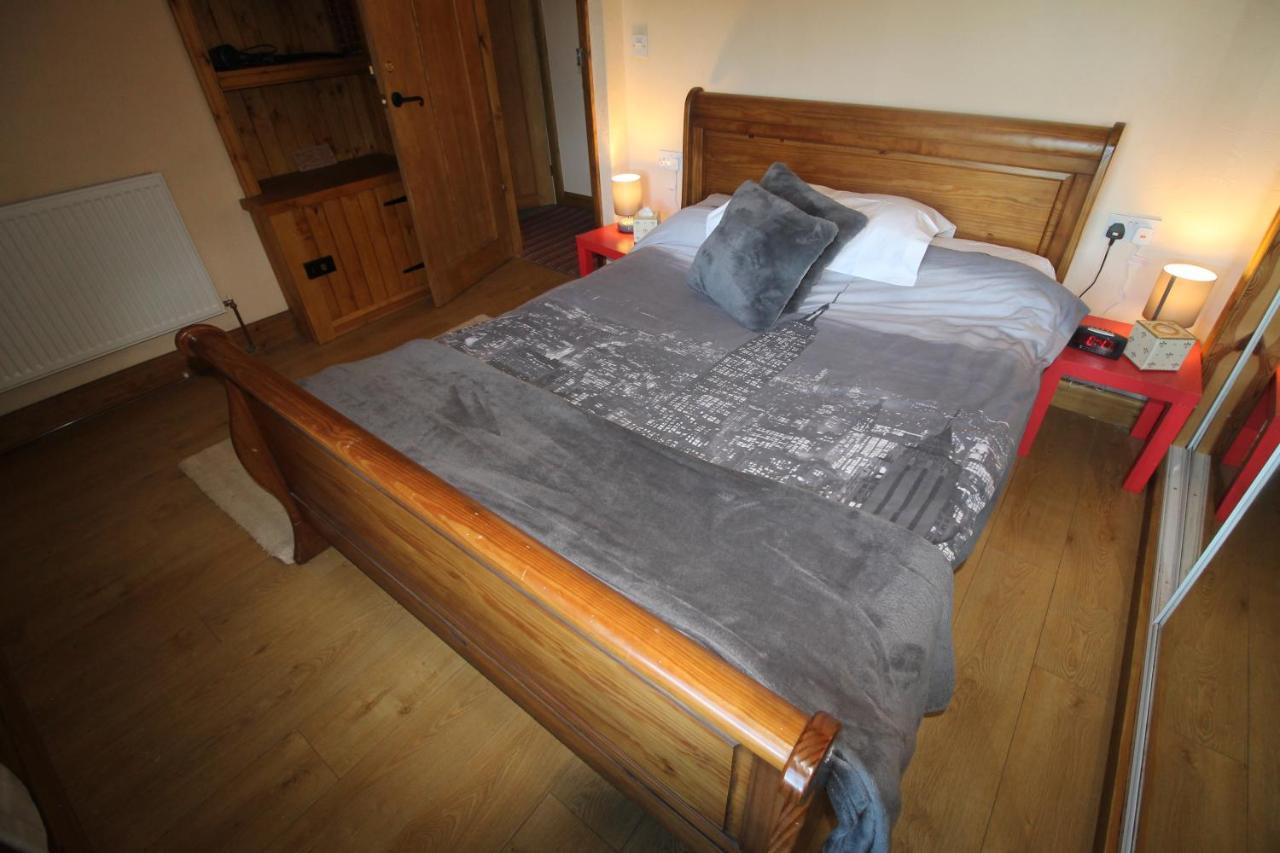 Holiday home Violet 3 Bedroom By Holiday Homes Cardiff