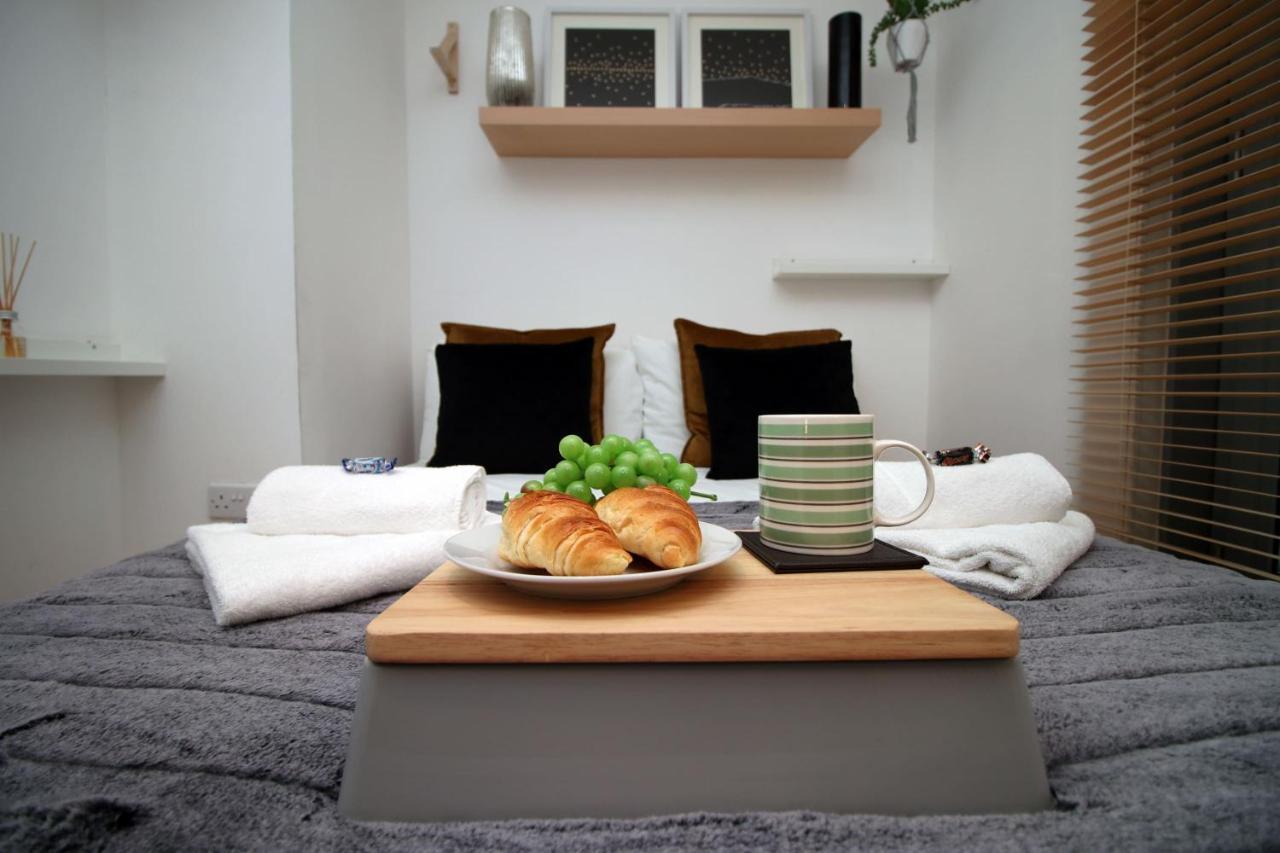 Westgate Heights By Staybc Apartment