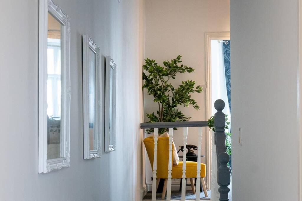 Holiday home The Gatsby - Beautiful Spacious House Cardiff