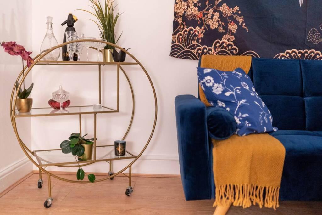 The Gatsby - Beautiful Spacious House * Cardiff