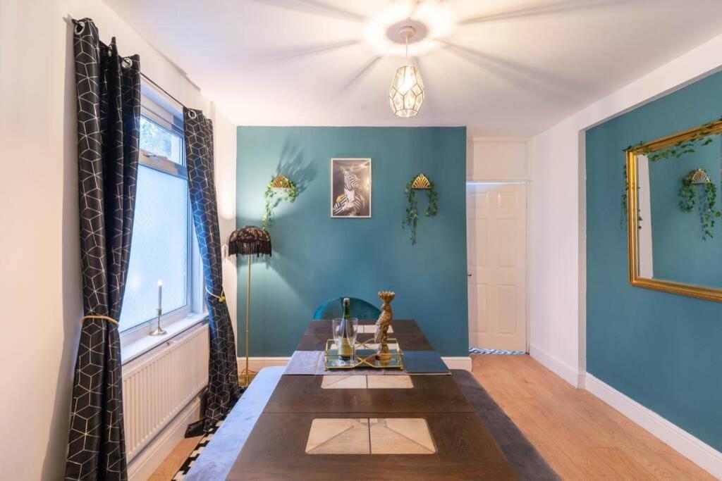 Holiday home The Gatsby - Beautiful Spacious House Cardiff