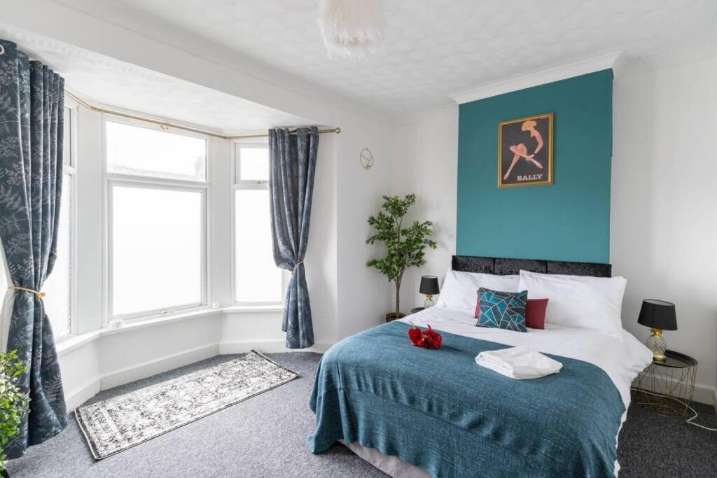 Holiday home The Gatsby - Beautiful Spacious House Cardiff