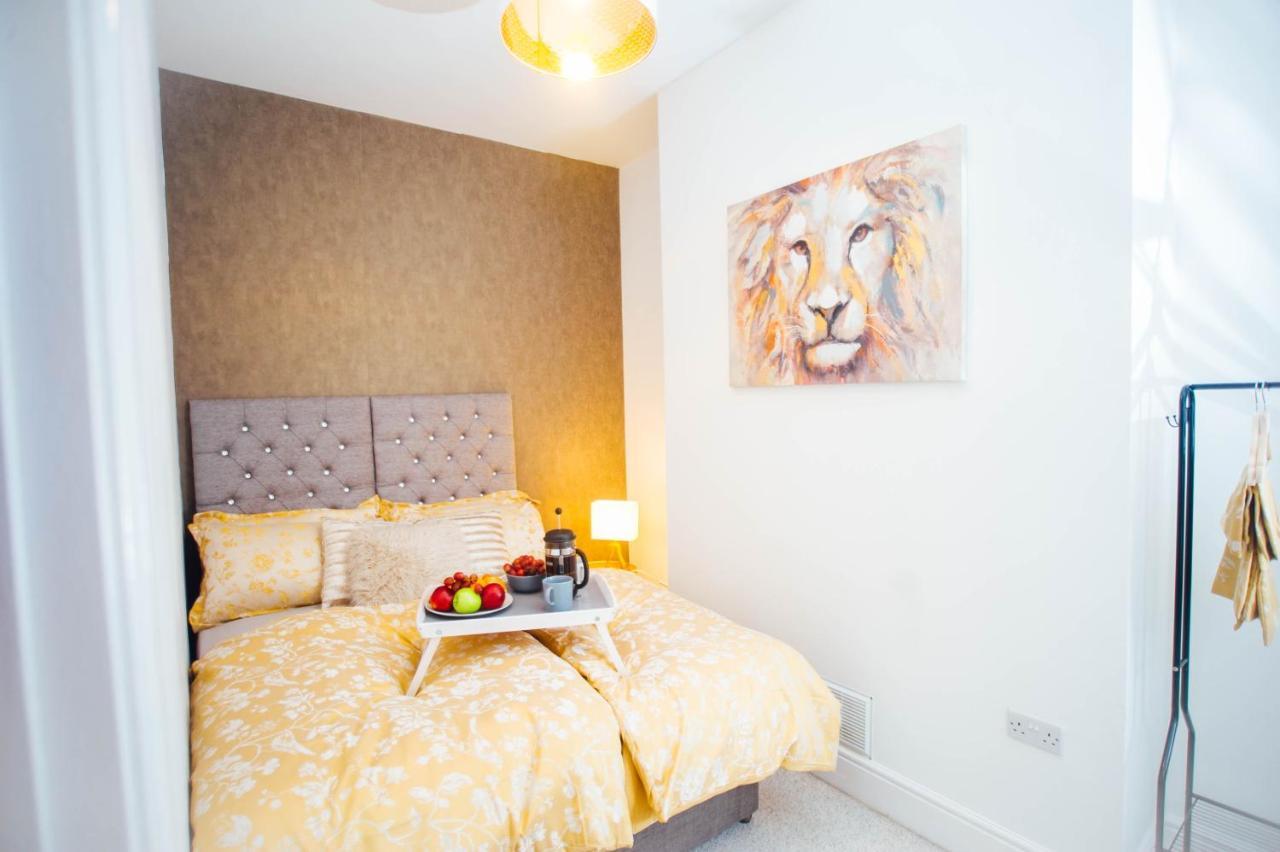 Your To Luxury Apartment *