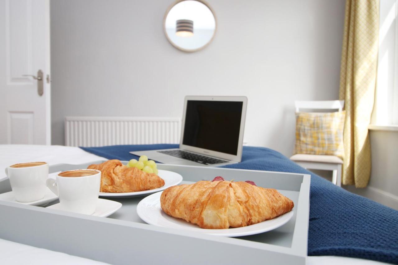 No 25 House By Ssw Close To Sleeps 4 Apartment Cardiff