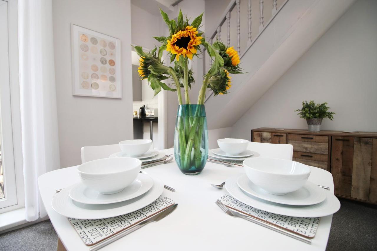 No 25 House By Ssw Close To Sleeps 4