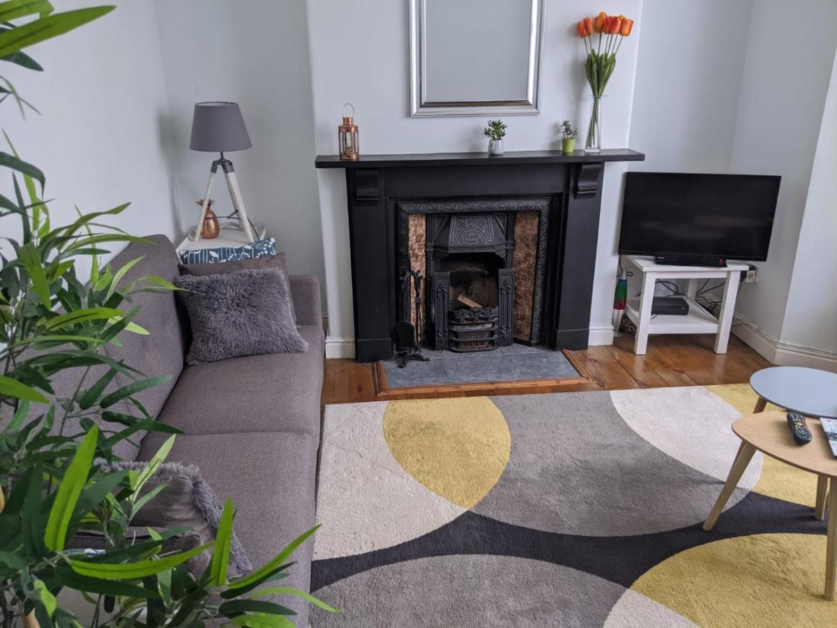 House For Families Or Groups Near Centre *