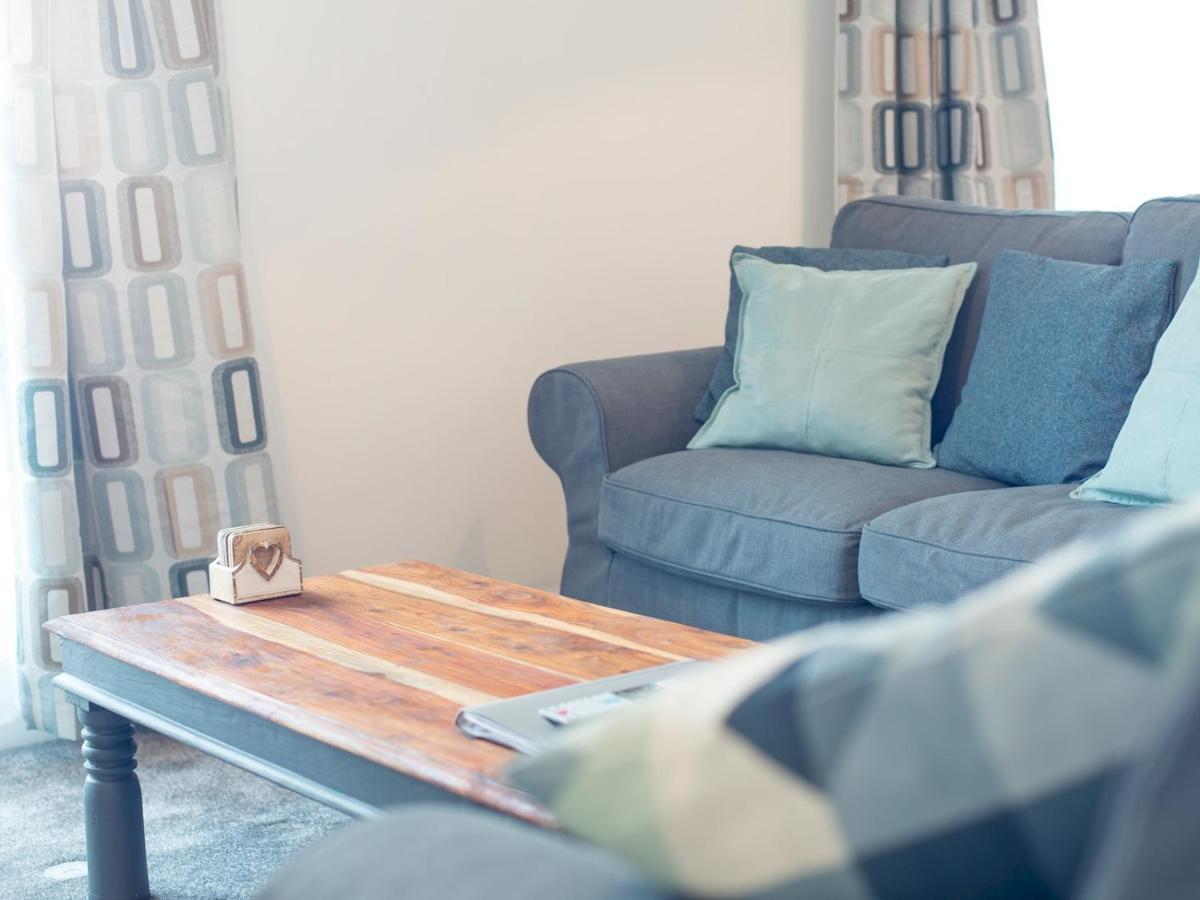 Modern 2 Bedroom Next To Bay With Parking * Cardiff