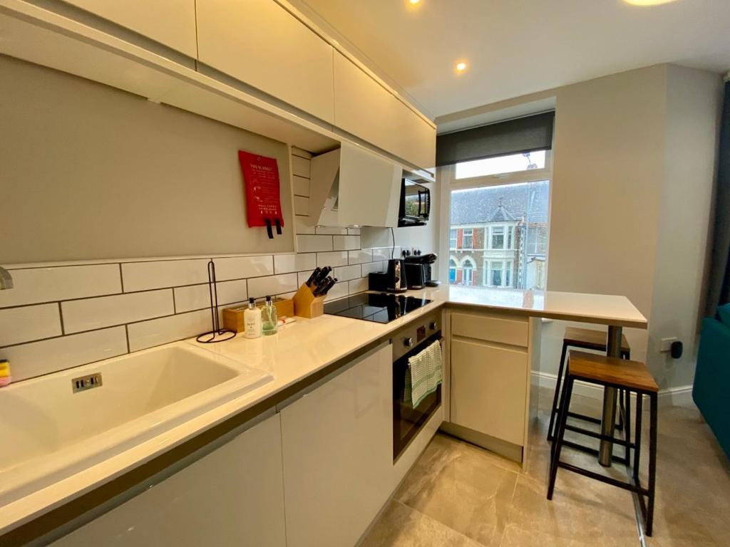 Stylish Modern Near Parks & Centre Cardiff