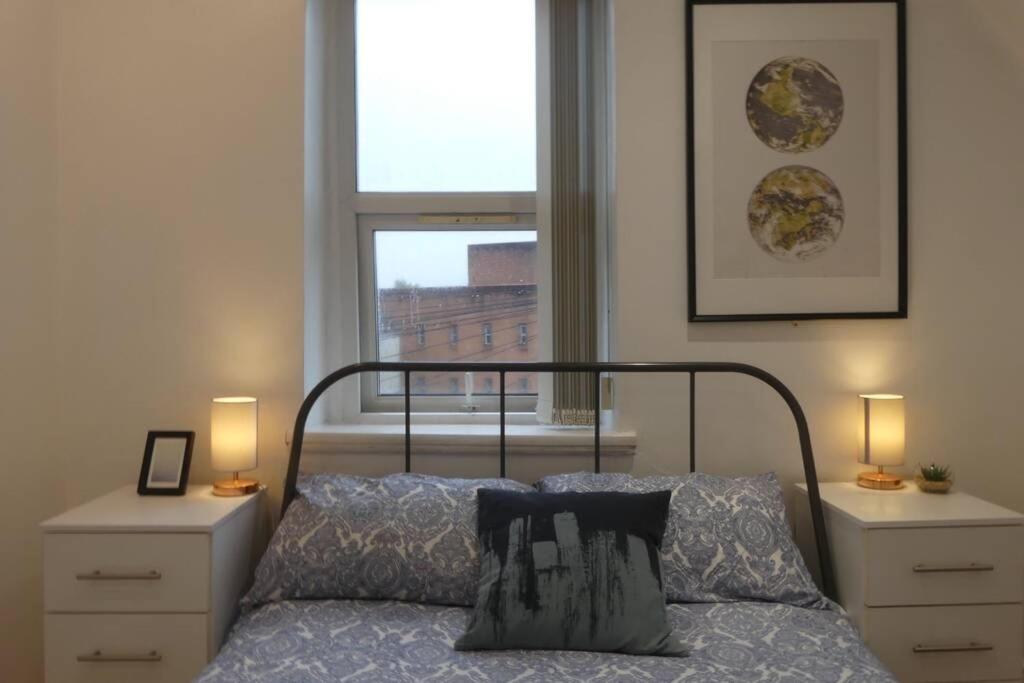 2 Bedroom Nr Centre, Uni & Parks Apartment *
