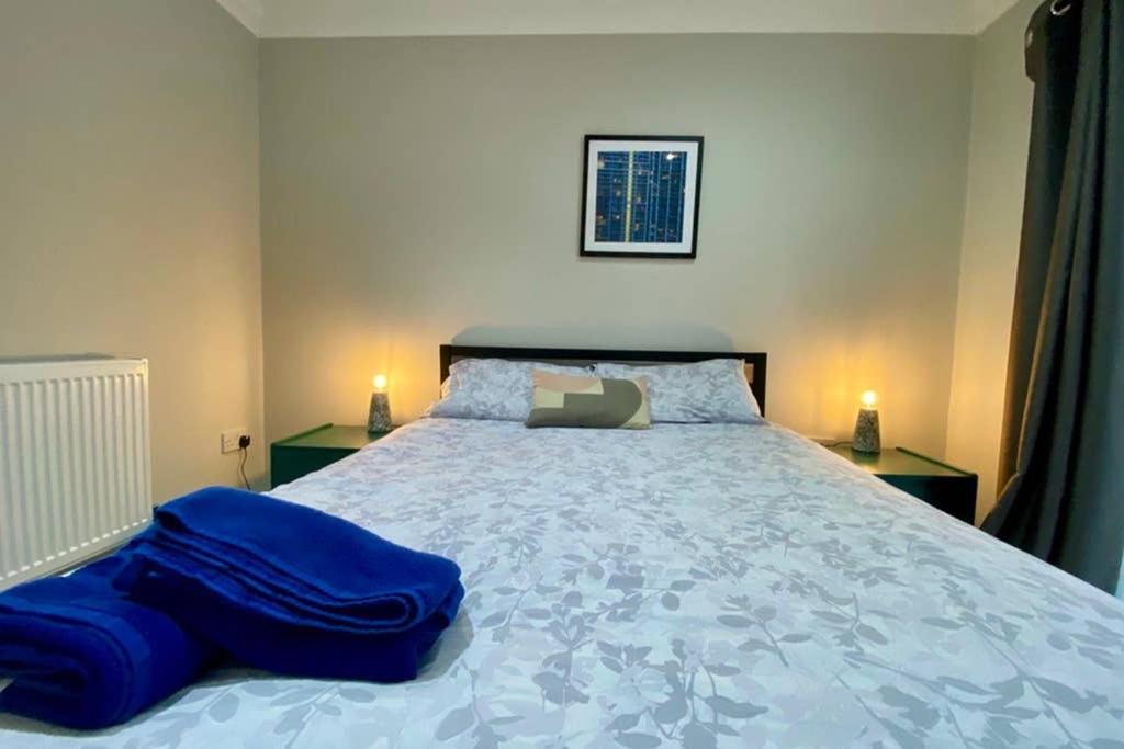 Apartment Stylish For 2 Nr Centre & Victoria Park *