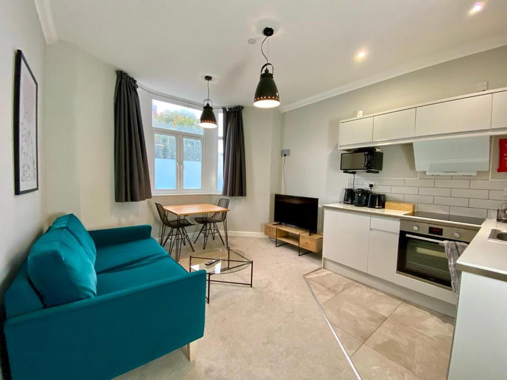 Stylish Modern Near Parks & Centre Apartment Cardiff
