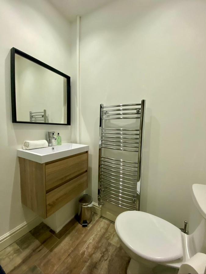 Stylish Modern Near Parks & Centre Cardiff