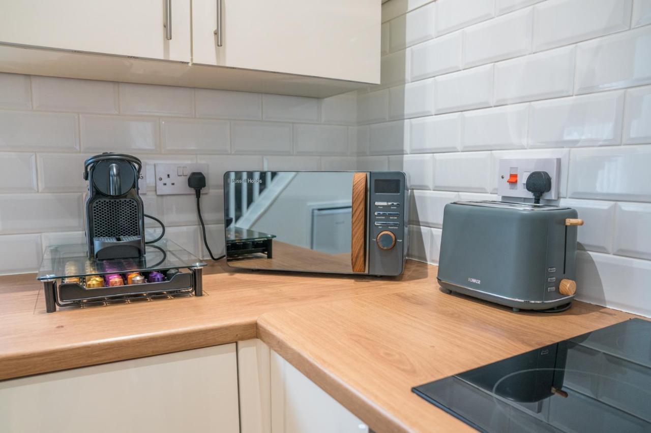 Holiday home Detached Coach House Near Principality Stadium In Cardiff
