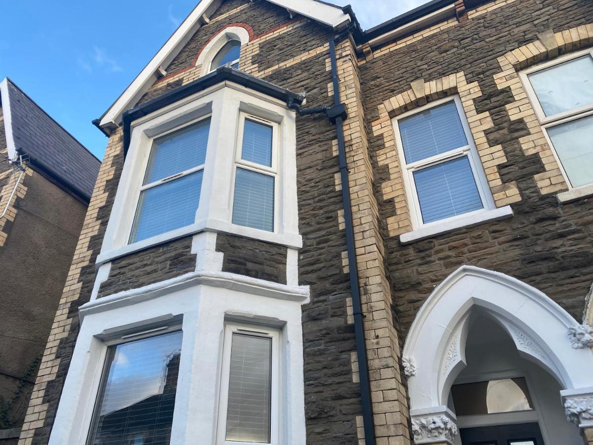 Stylish Pontcanna Flat Near Centre Cardiff