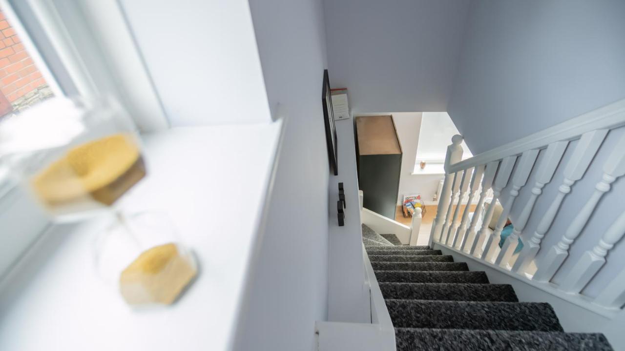 Lovely Coach House With Free Parking Holiday home *