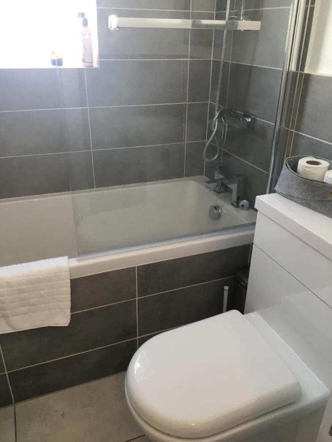 House For Families Or Groups Near Centre Holiday home *