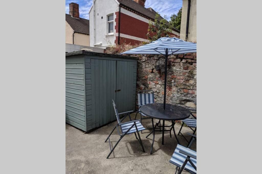 Cozy Hidden Gem In The Bay 10 Mins Walk From Wmc With Parking Apartment Cardiff