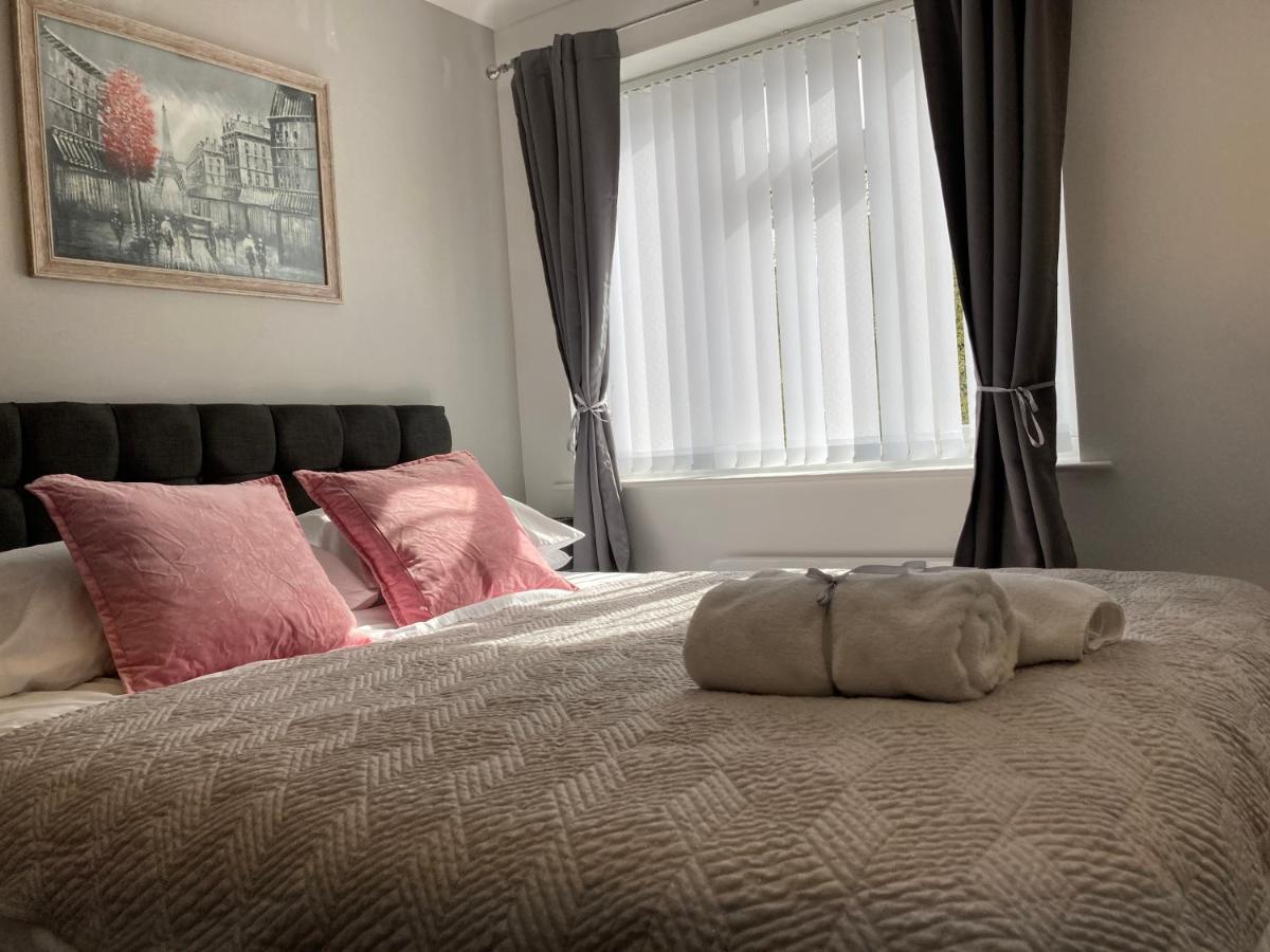 Beechfield House Modern Studio Self-contained Unit With Free Wifi And Parking And Kitchen Area 4m From Centre And Castle * Cardiff